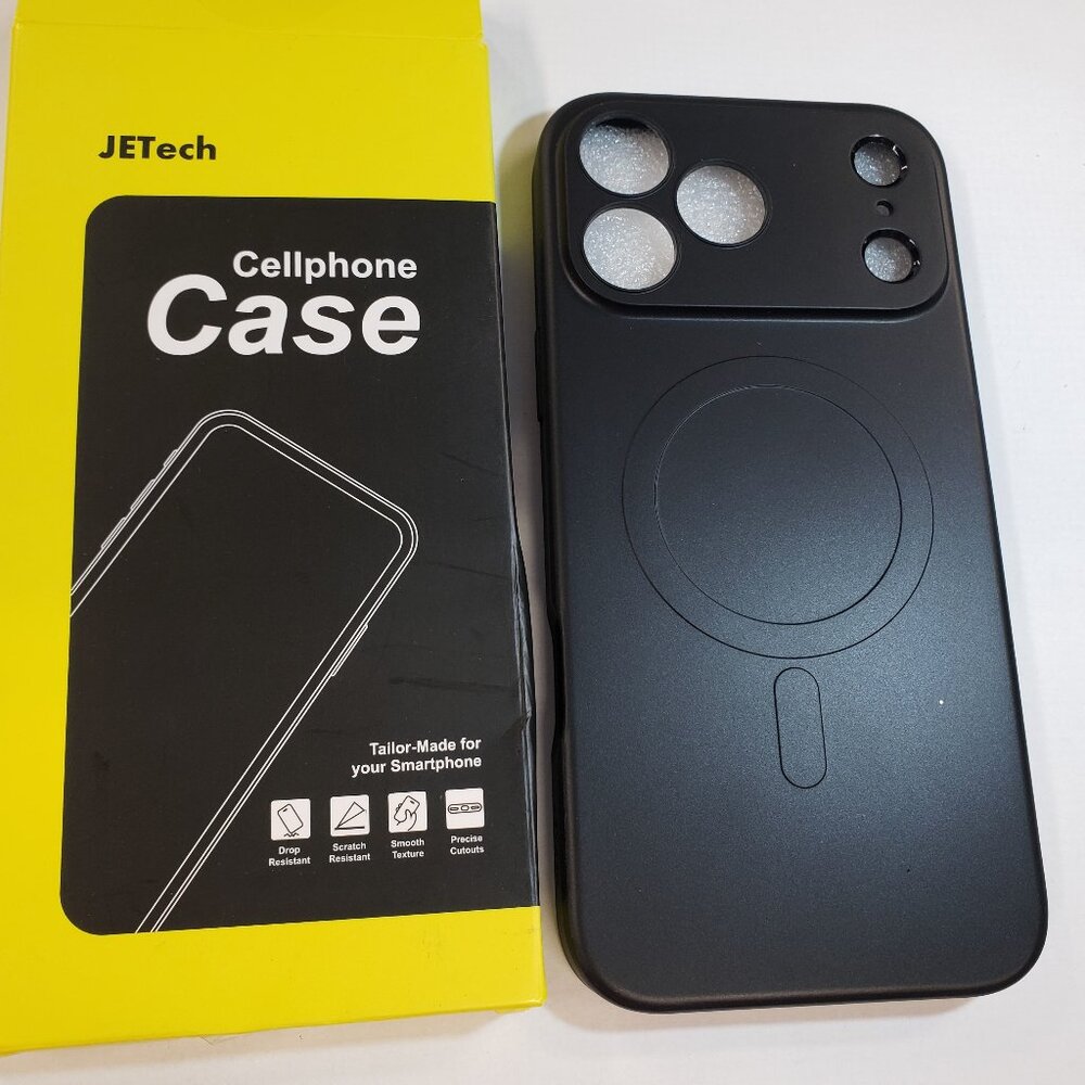 Magnetic Slim Case for iPhone 17 Pro Max 6.9 Inch. Black. JETech
